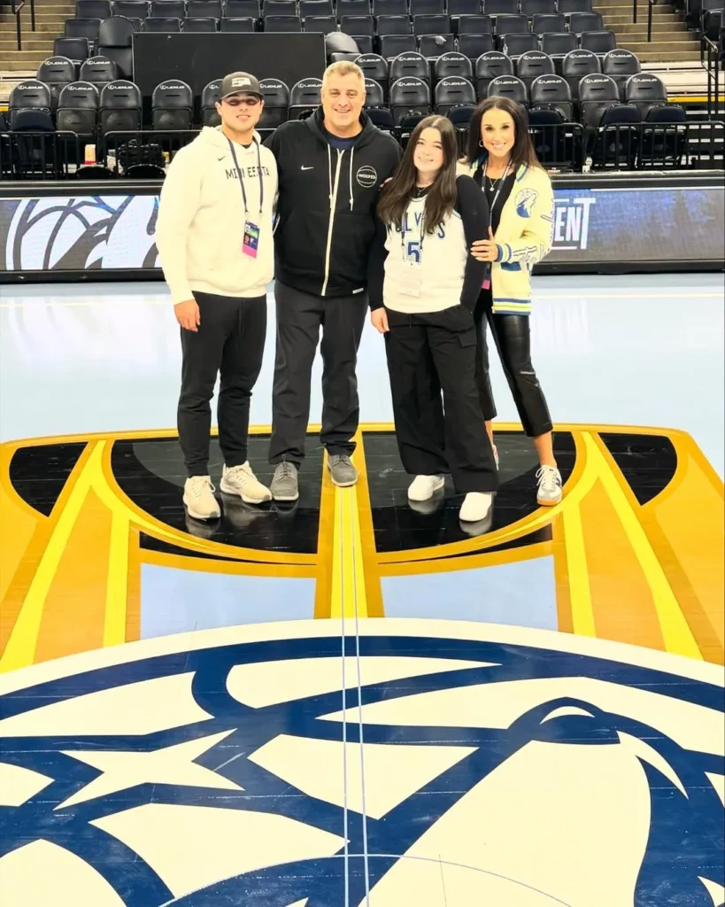 Dante Nori full family photo 
